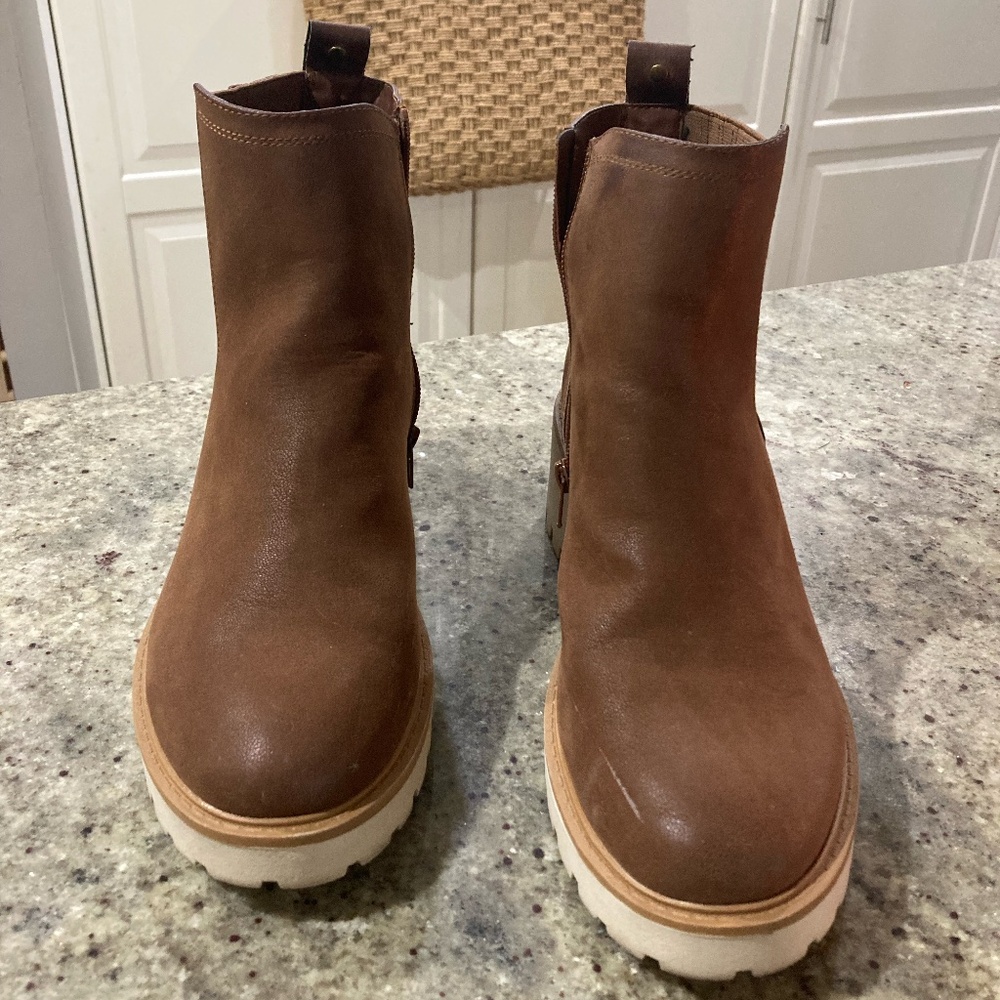 Maurice's Boots
